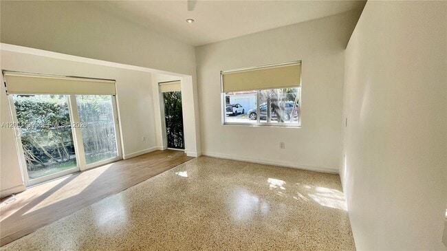 Building Photo - 625 93rd St