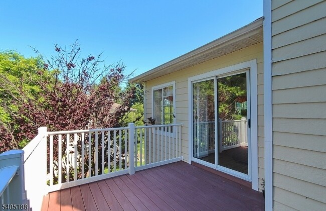 Building Photo - 58 Wescott Rd