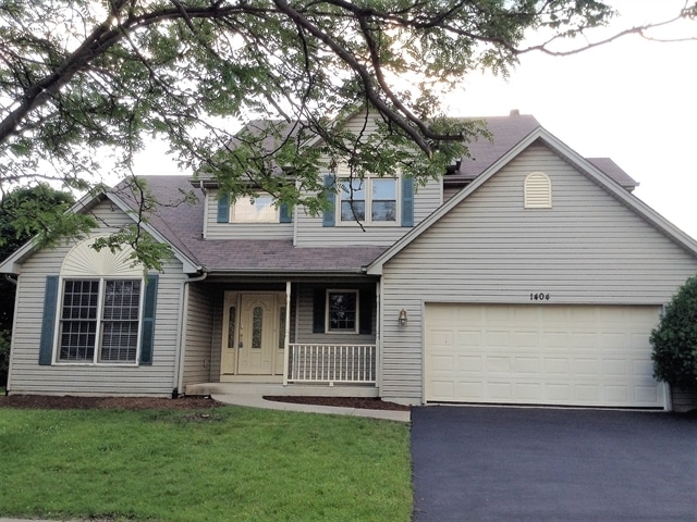 Building Photo - 1404 Lily Cache Ln