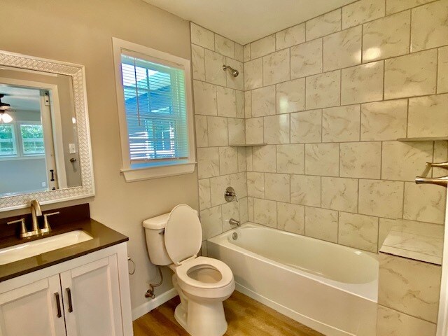 Building Photo - 3600 Maple Ave