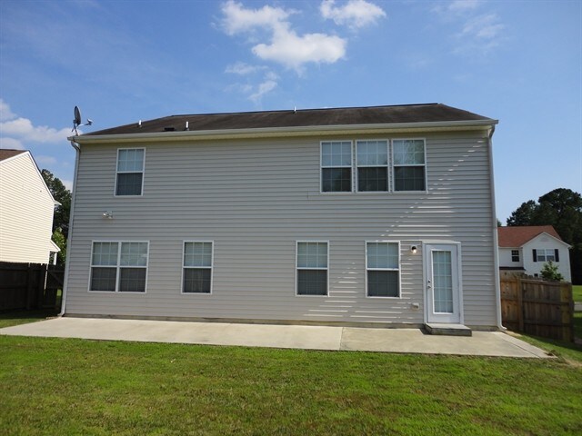 Building Photo - 4123 Taylor Oaks Dr