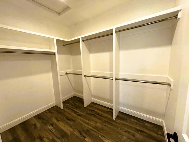 Building Photo - 2400 Kauana Loa Dr