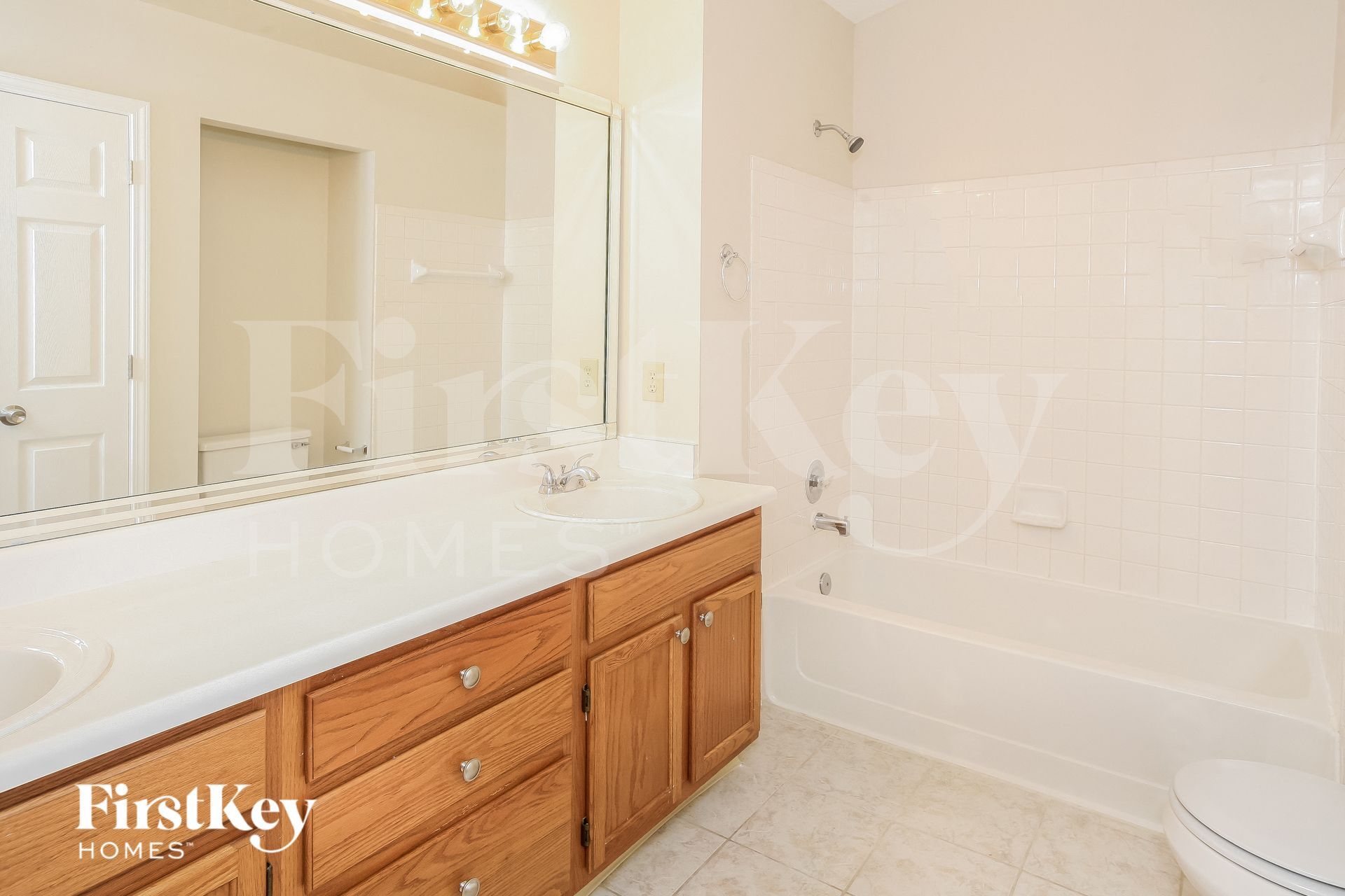 Building Photo - 10860 Washington Bay Dr