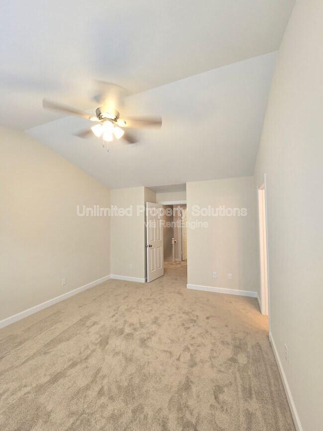 Building Photo - 5813 Wrightsville Ave