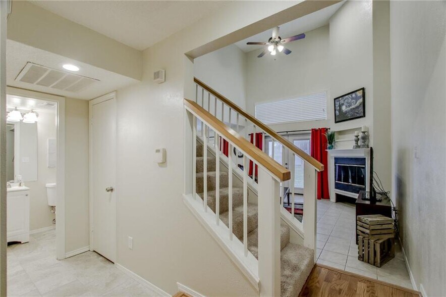 Powder bath at entry and coats closet - 631 Cimarron Trl