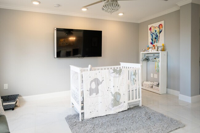 Building Photo - 5569 SE Hammock Reserve Terrace