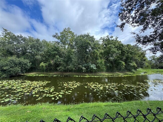 Building Photo - 1143 Fremont Park Ave