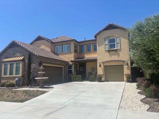 Primary Photo - Awesome Property