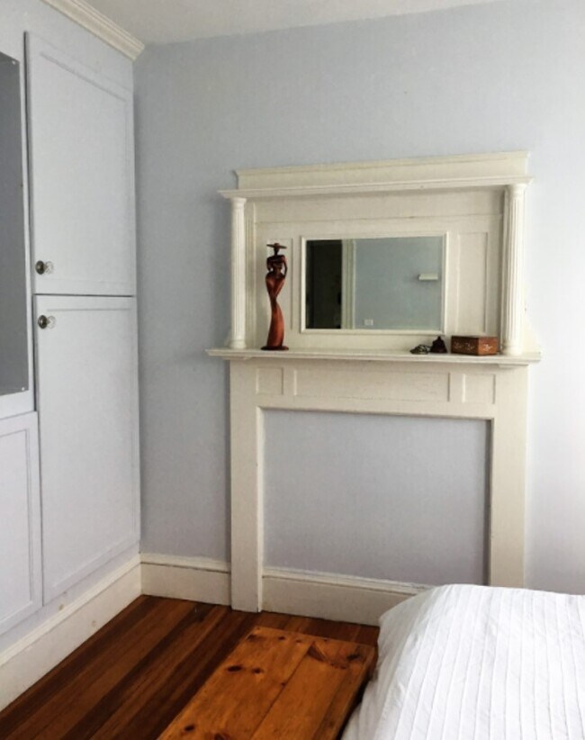 Building Photo - 12 Oliver Rd