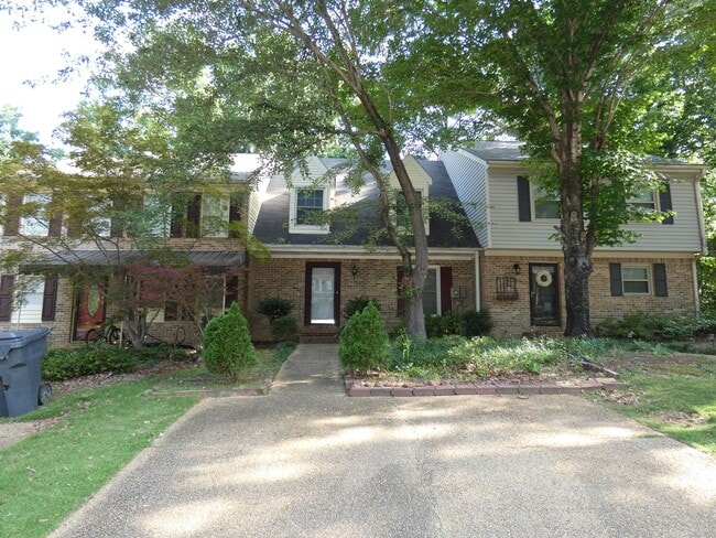 Building Photo - 3240 Overton Manor Dr