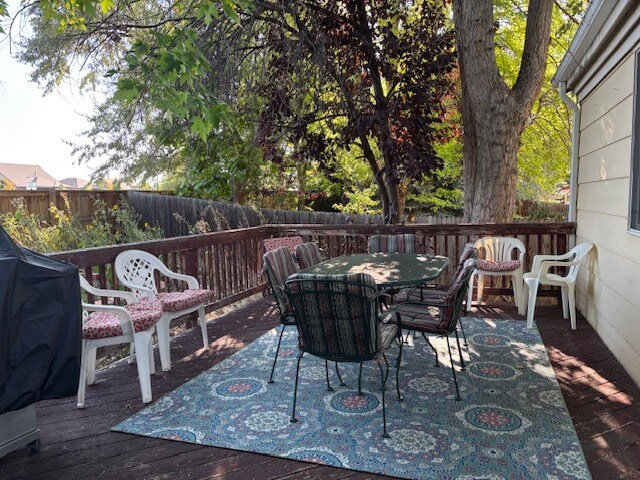 Building Photo - 403 Tynan Dr