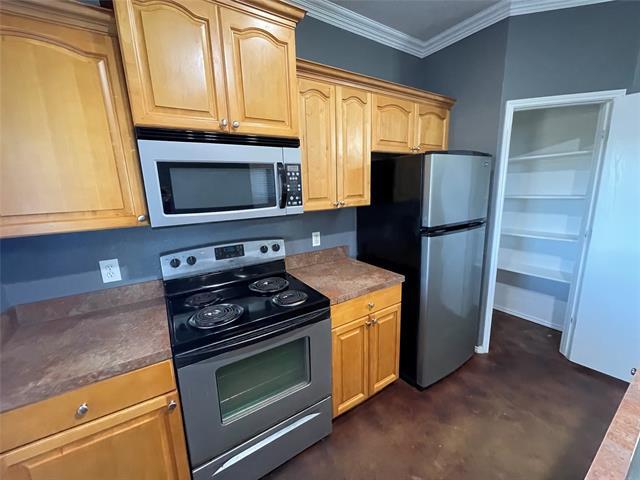 Building Photo - 8426 Jay St