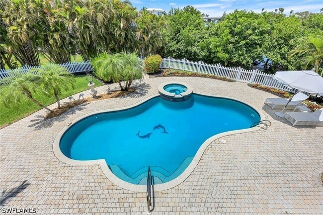 Building Photo - 203 San Mateo Dr