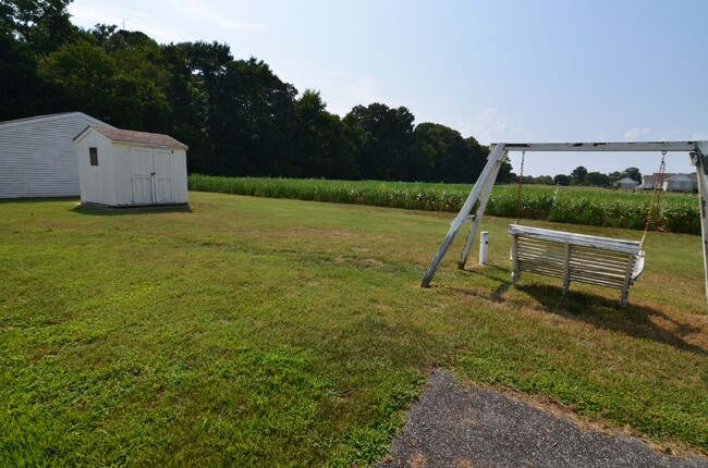 Building Photo - ADORABLE SINGLE FAMILY HOME IN SELBYVILLE