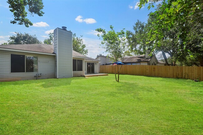 Building Photo - 2922 Whetrock Ln