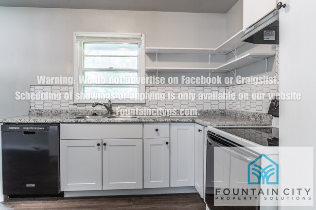 Building Photo - 1808 N Kiger Rd