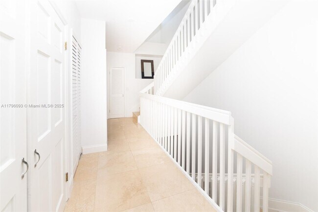 Building Photo - 21387 Marina Cove Cir