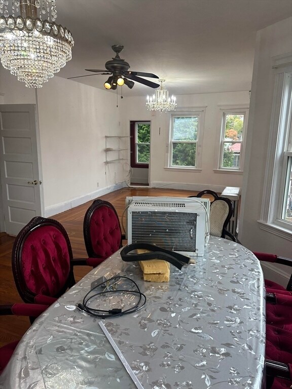 Building Photo - 656 Washington St