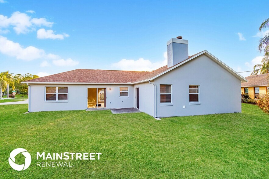 Building Photo - 1449 Ashboro Cir SE