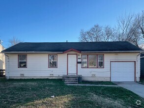 Building Photo - Cozy Home in Tulsa, OK.