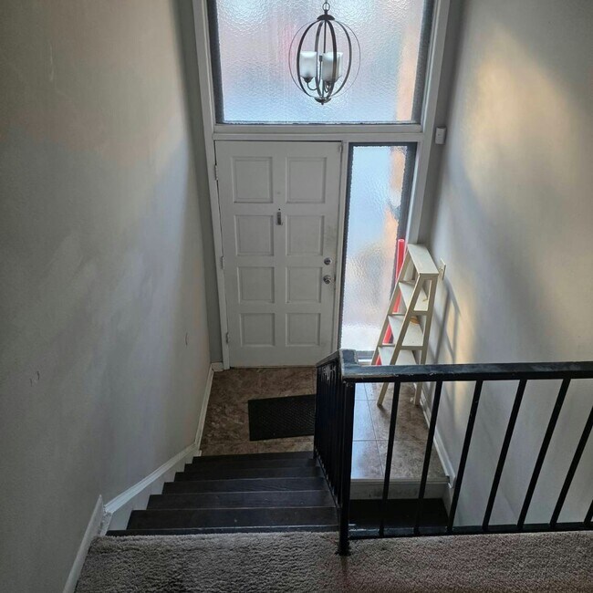 Building Photo - 3314 Northcrest Rd