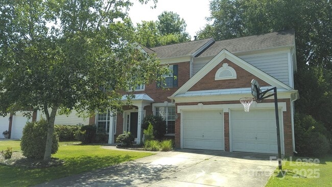 Primary Photo - 12040 Humboldt Dr