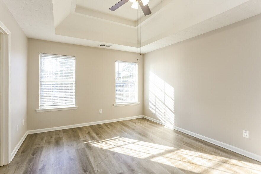 Building Photo - 260 Toffee Ct