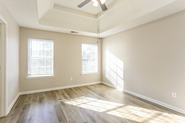 Building Photo - 260 Toffee Ct