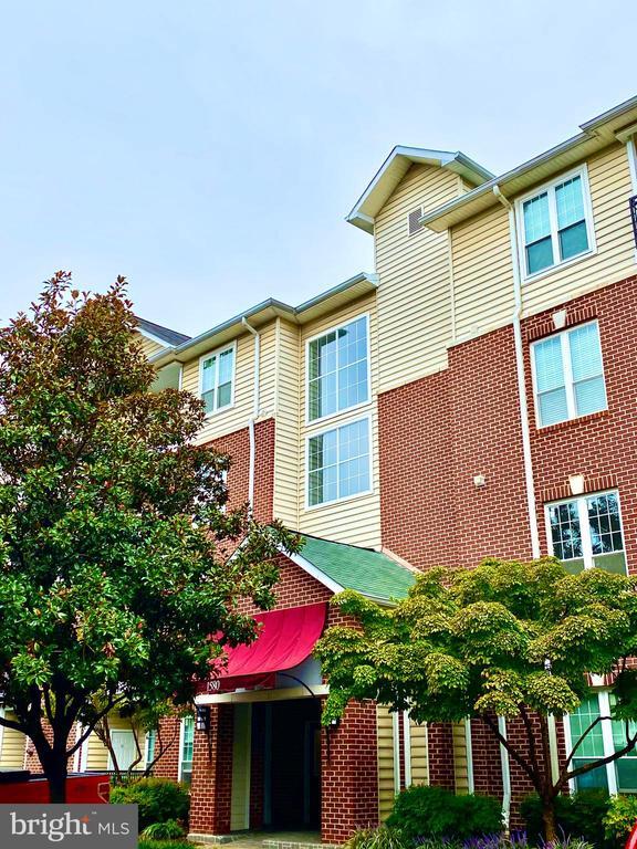 Building Photo - 1580 Spring Gate Dr.