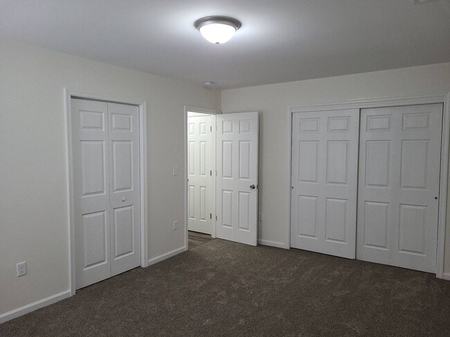 Building Photo - 6032 Brookwood Dr