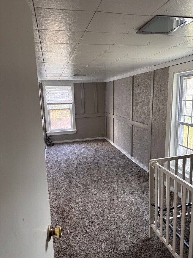 Building Photo - 214 Bentley Ave