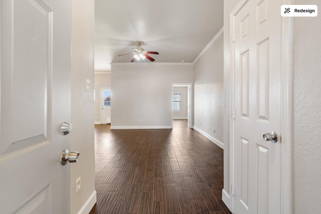 Building Photo - 11731 Santa Fe Tr