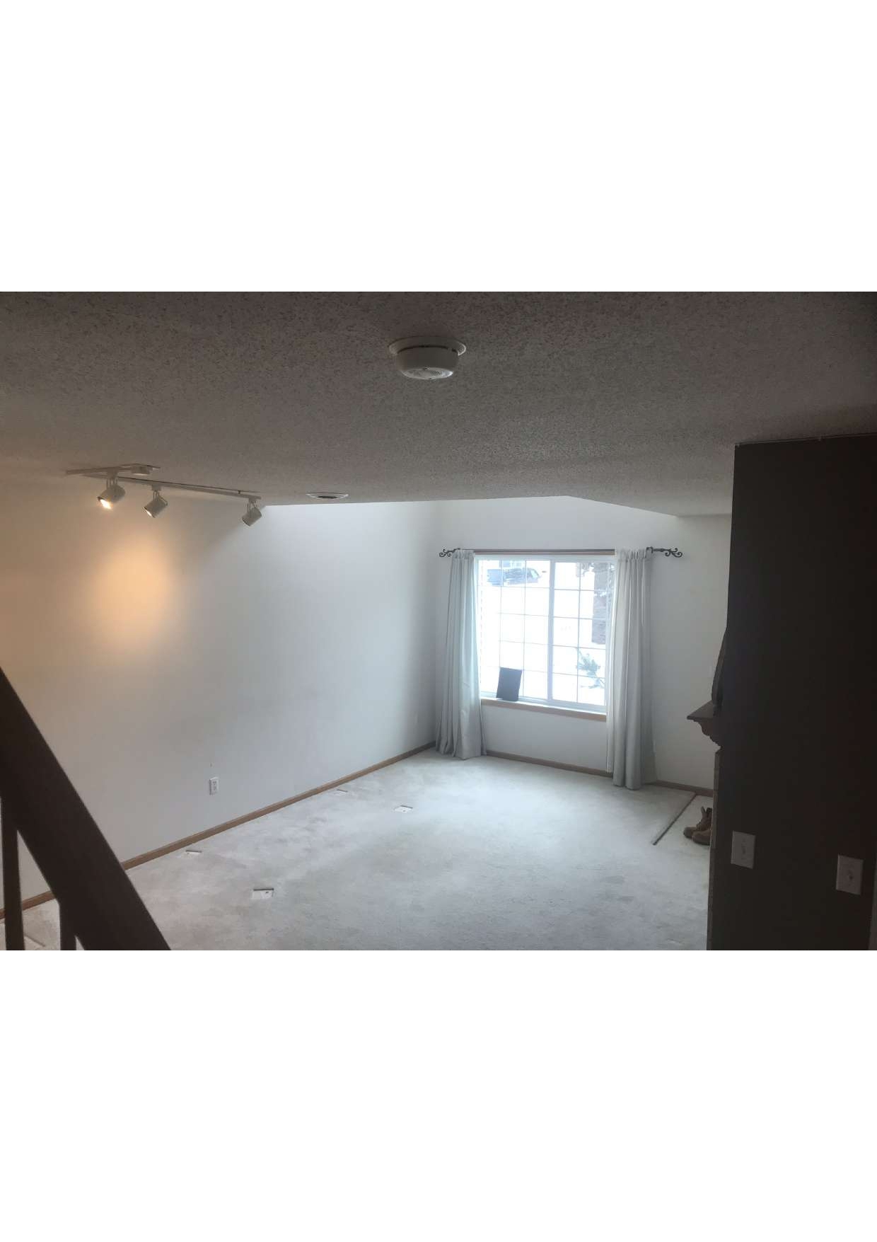 Building Photo - 1239 Elmwood Ave