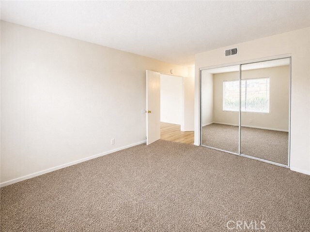 Building Photo - 8598 Tamarind Ave