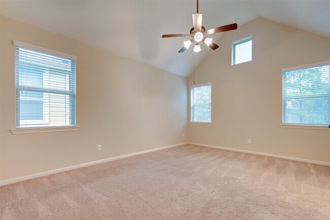 Building Photo - 220 Cheswood Forest Dr