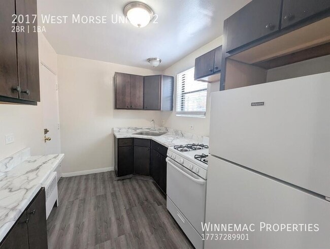 Building Photo - 2017 W Morse Ave