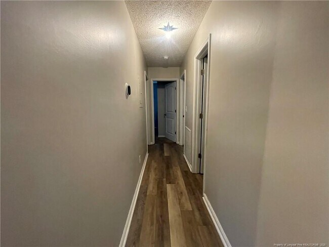 Building Photo - 7183 Largo Pl
