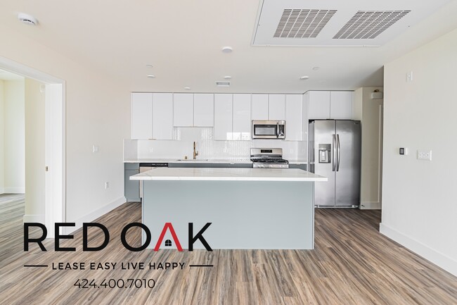 Building Photo - 1037 Dewey Ave