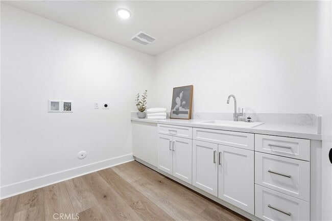 Building Photo - 24722 Del Prado Ave