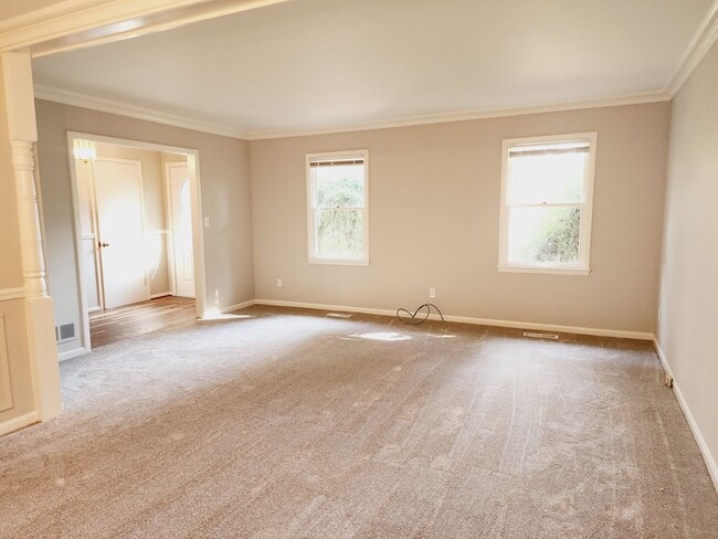 Building Photo - Vestavia Living: 4 Bed, 2.5 Bath Rental on Catala Rd