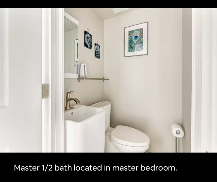 Building Photo - 304 Granada Dr