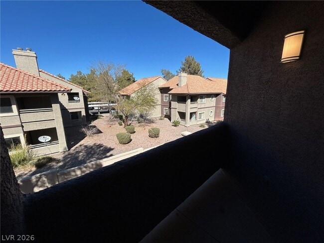 Building Photo - 5250 S Rainbow Blvd