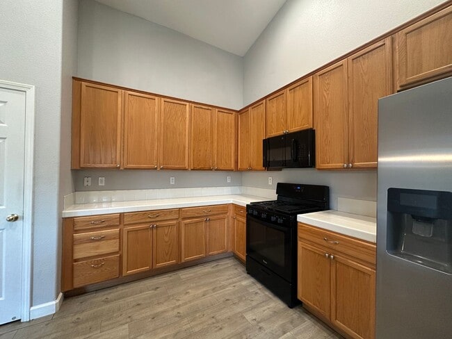 Building Photo - Single Story 3 bed, 2 bath in Brentwood Garin Ranch