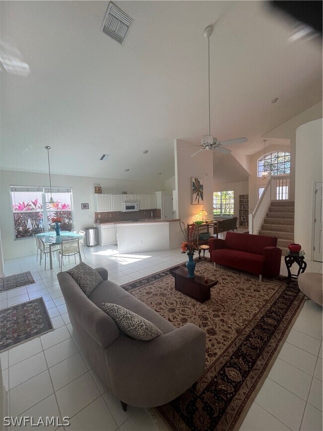 Building Photo - 8824 Ventura Way