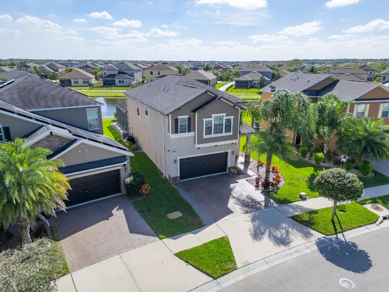 Building Photo - 10035 Ivory Dr