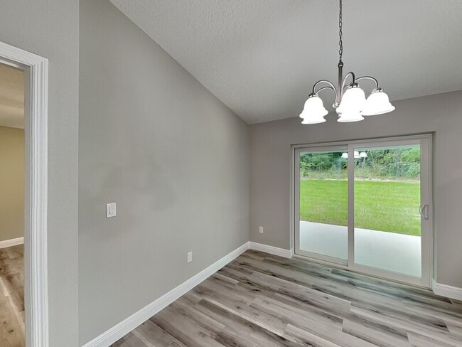 Building Photo - 238 W Ruska Pl