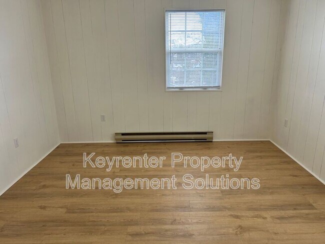 Building Photo - 117 Olive St