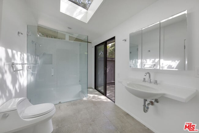 Building Photo - 30611 Las Estrellas Dr