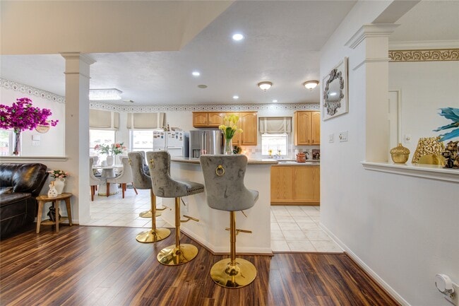 Building Photo - 16803 Sandestine Dr