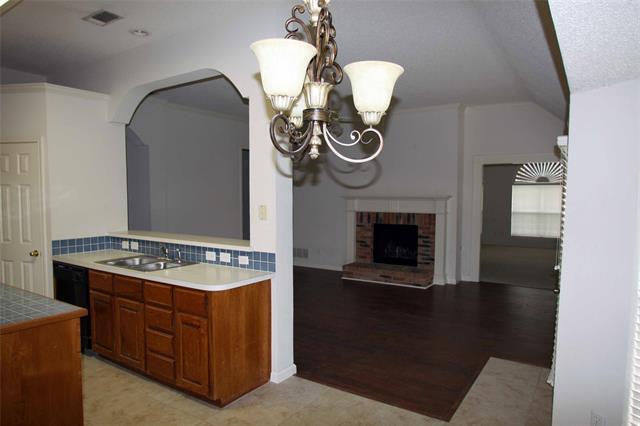 Building Photo - 2301 Fairlands Dr